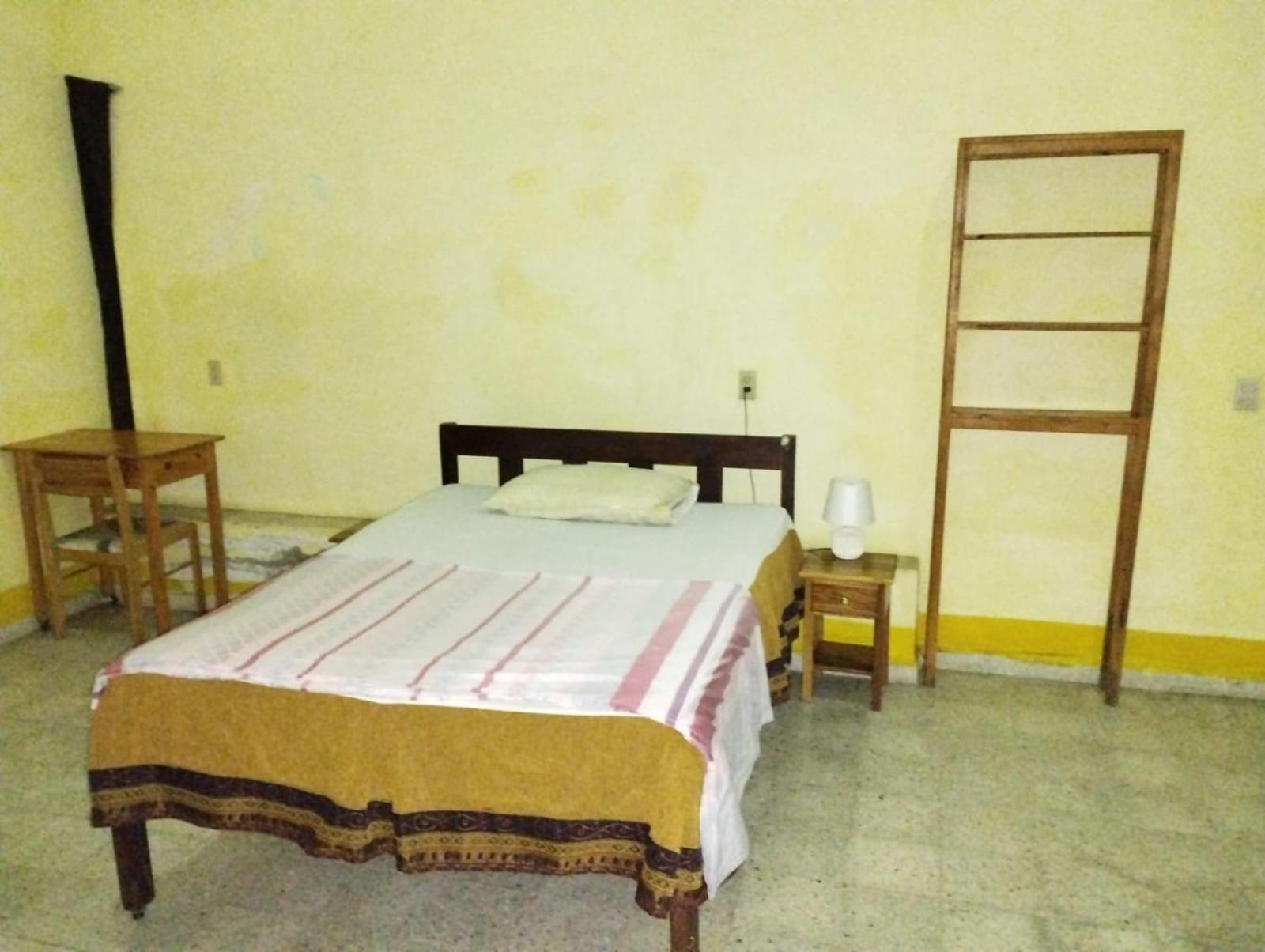 Hostal Juan Lindo San Pedro Sula Esterno foto