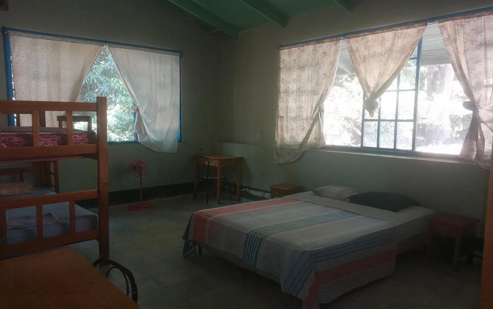 Hostal Juan Lindo San Pedro Sula Esterno foto